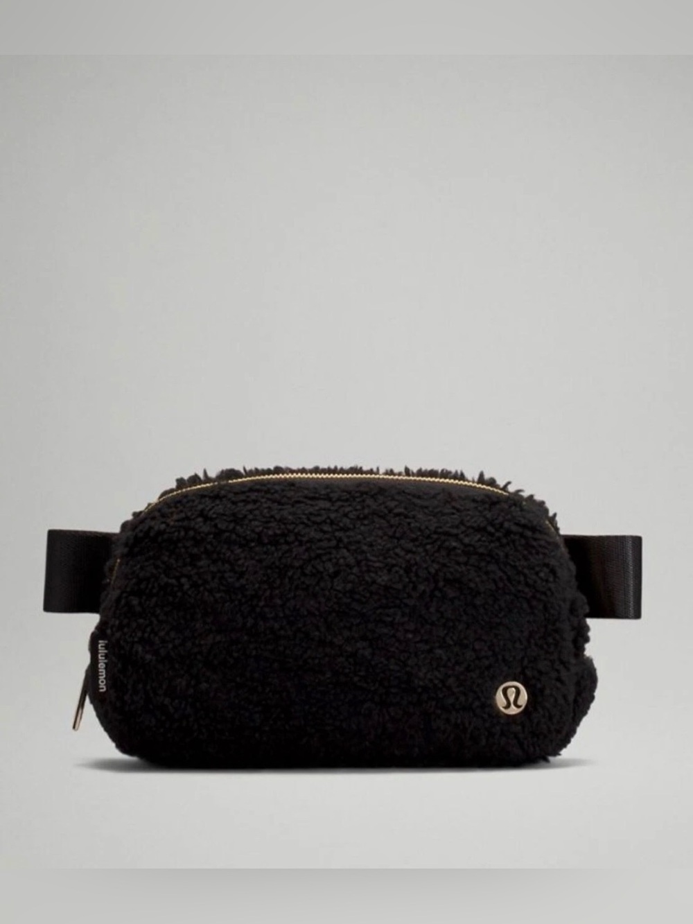 Lululemon Everywhere Fleece Belt Bag Black Sherpa LIKE NEW